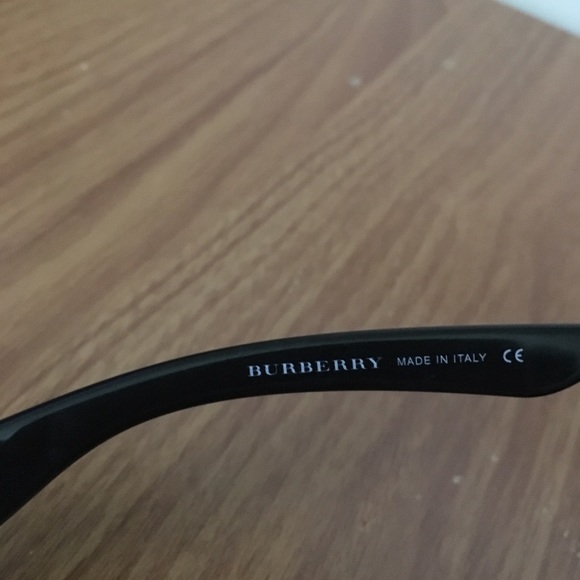 Burberry Blackout Sunglasses - Picture 4 of 6